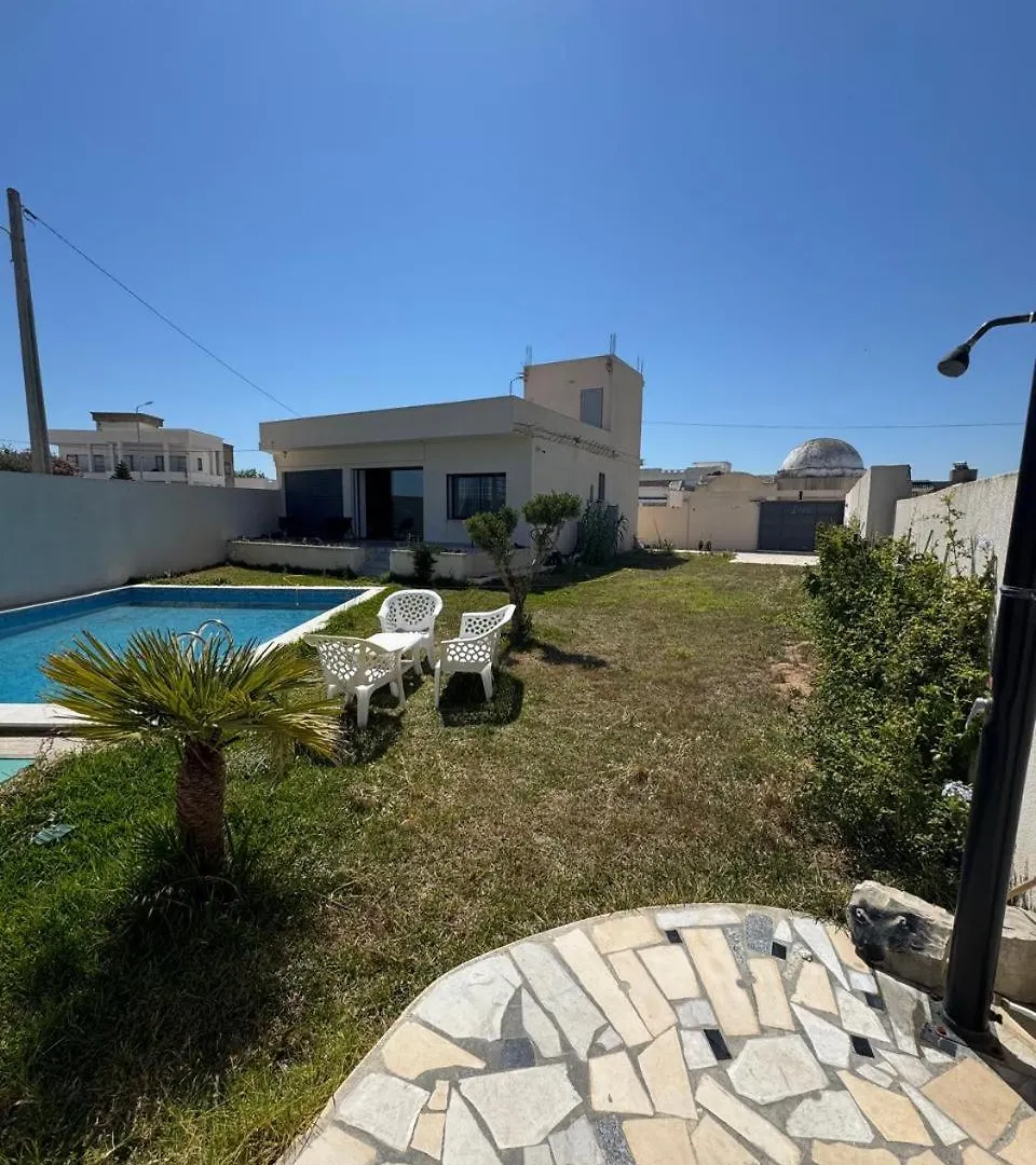 Villa With Pool Right By Water Τύνιδα Τυνησία