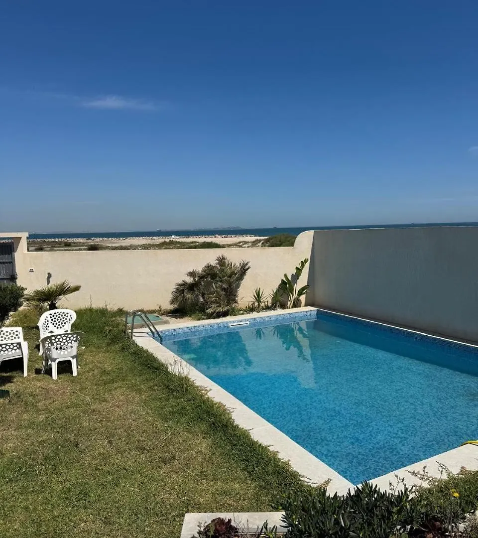 Villa With Pool Right By Water Τύνιδα Τυνησία